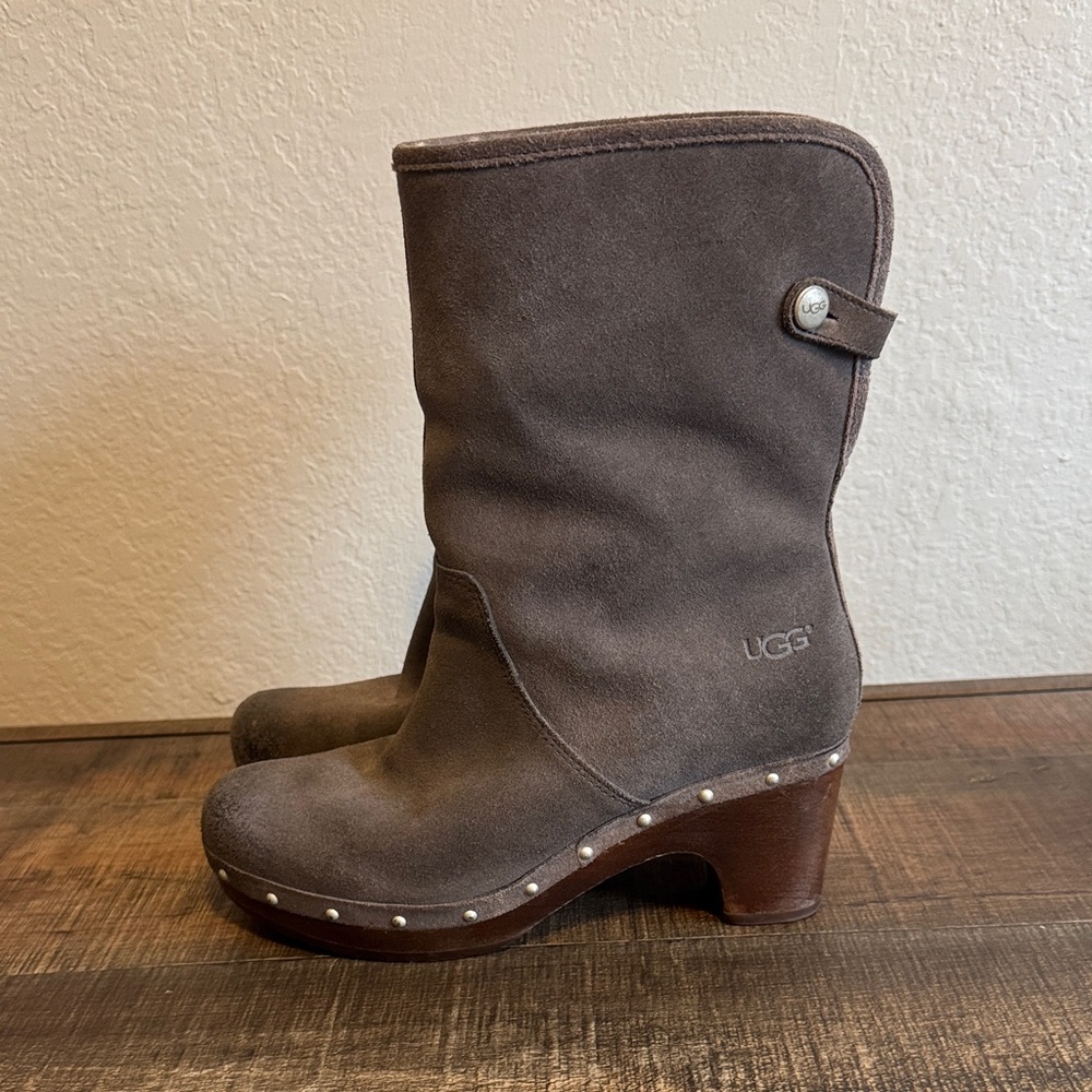 UGG Lynnea Clog Booties